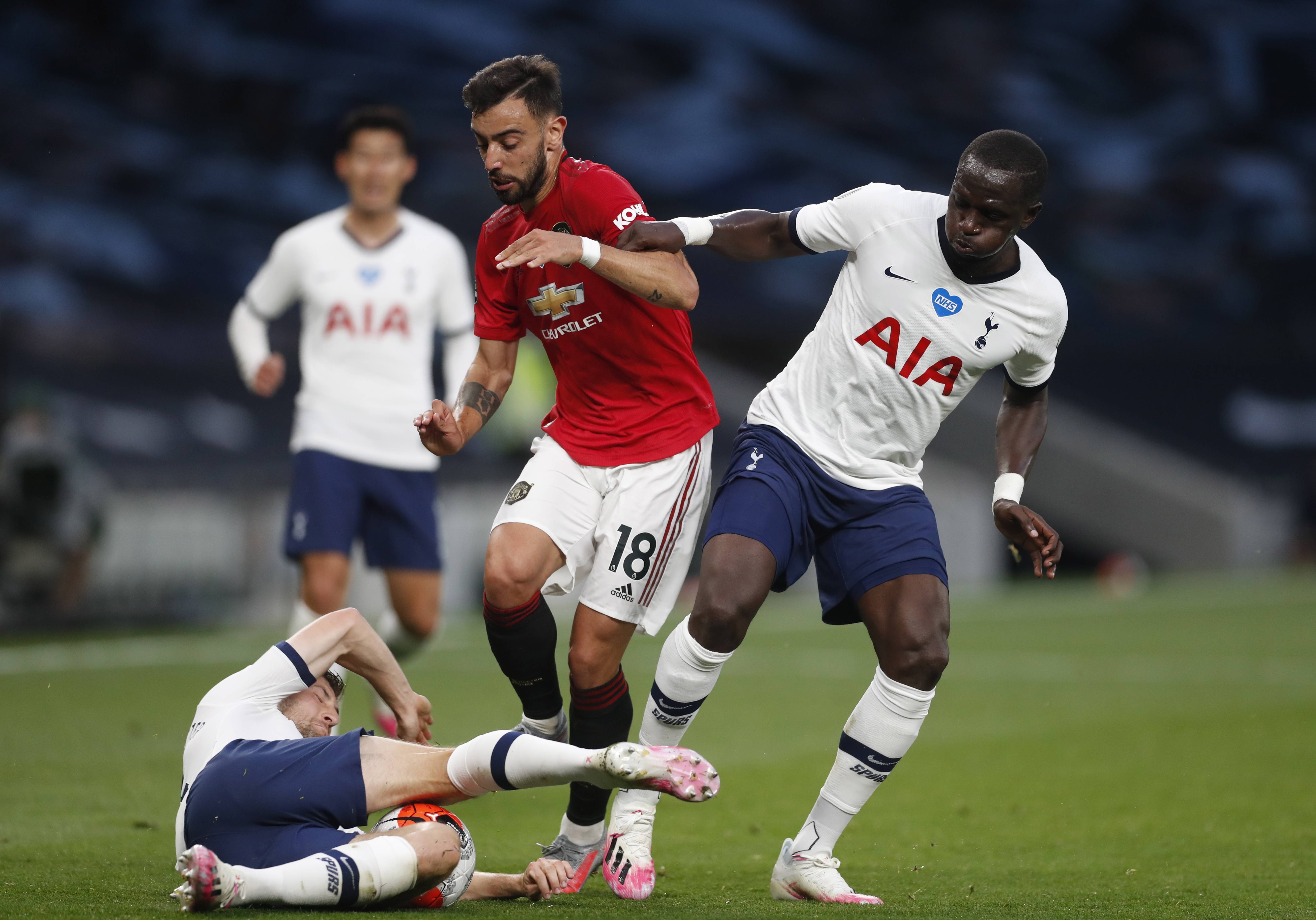 陣紐卡斯爾 陣紐卡斯爾